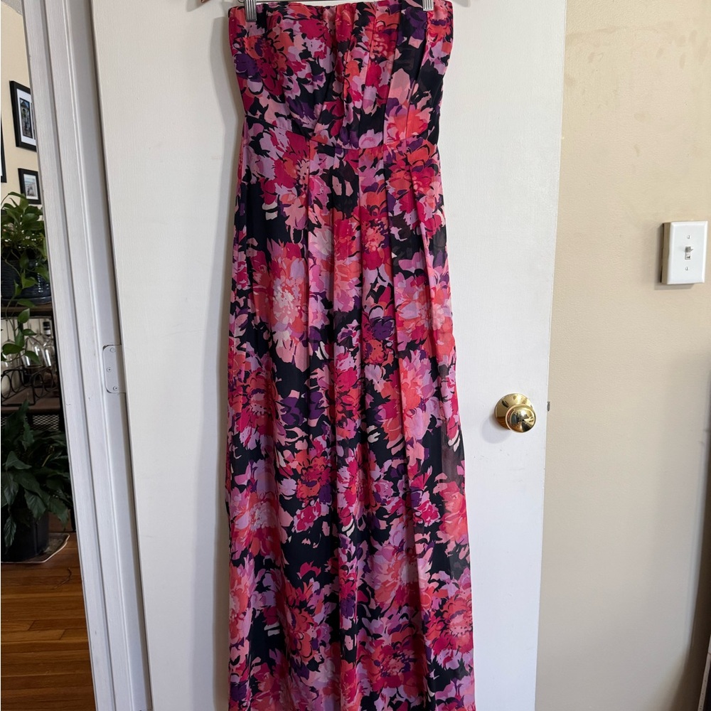 Banana Republic Elegant strapless Dress